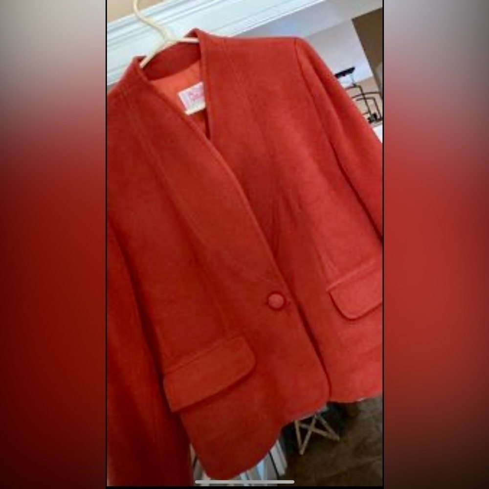 1970’s Vintage Mister Leonard Tan Wool one button Closure Blazer size medium